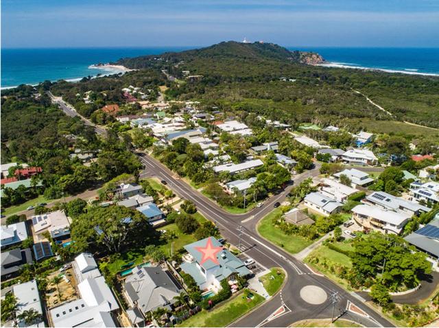 The property that houses Bryon Bay's Top Shop cafe, and the adjoining ...