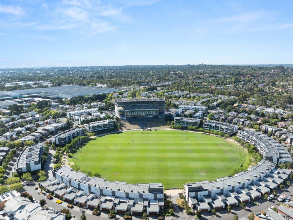 Waverley park: 2 Stadium Circuit, Mulgrave