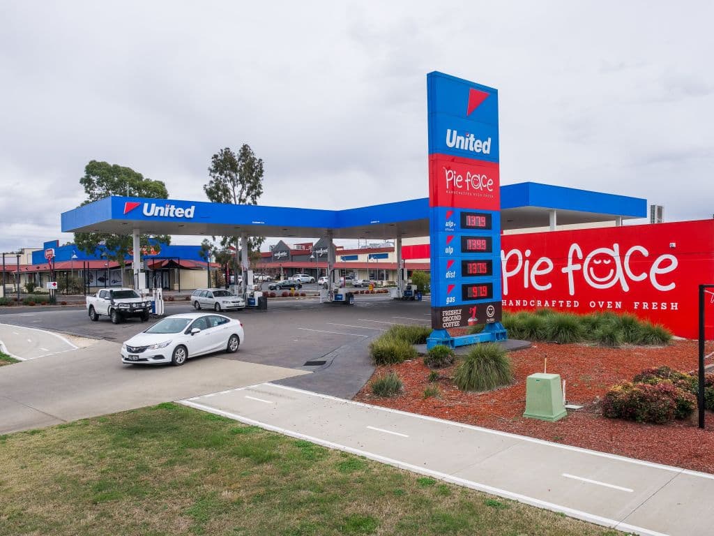 United_Petroleum_Tamworth_mwljxo
