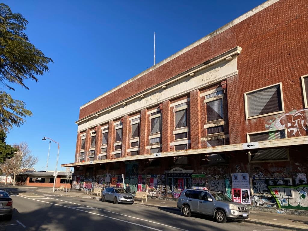 Elders_Woolstores_hafxhm