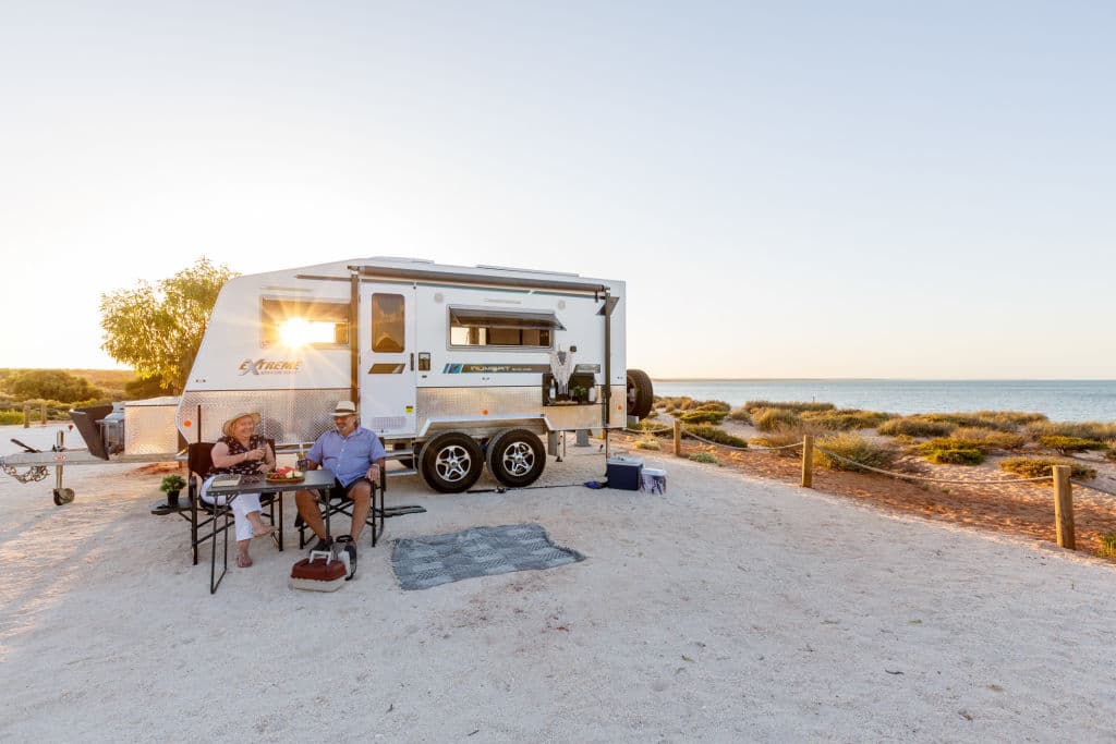 Caravan_1_ufisni
